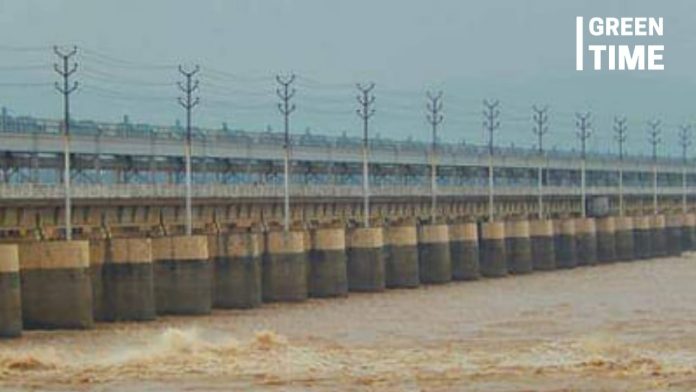 Farakka Barrage Gates Opened