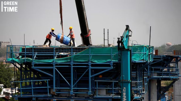 World Bank Urges India to Focus on Labour-Intensive Exports for Job Creation