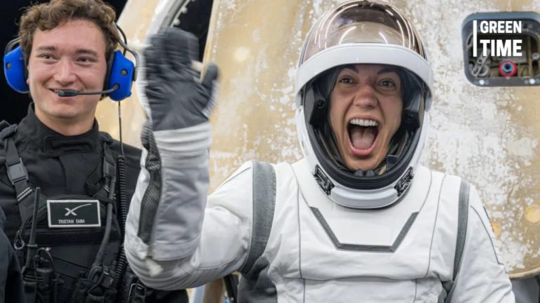 SpaceX Makes History Again: Crew Returns After Unprecedented Spacewalk