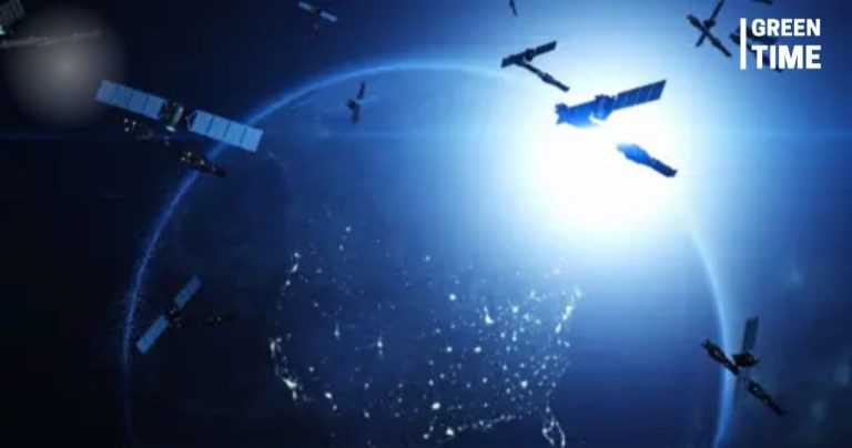 Starlink Satellites Disrupt Astronomical Research, Scientists Warn